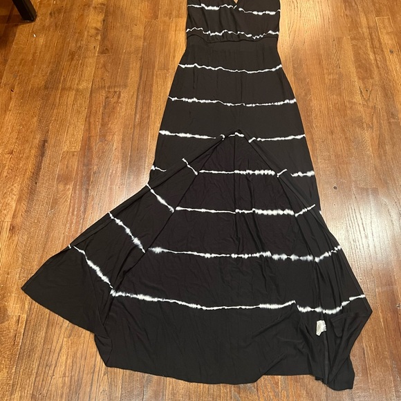 Young Fabulous & Broke Tie Dye Maxi Dress - Picture 3 of 11